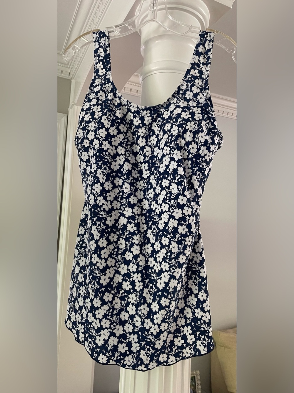 Shore Shapes women’s size 14 one piece swimsuit floral print in Navy and white